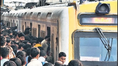 Mumbai, India. Sep 30, 2024: Large crowds on the platform at Andheri station on Monday after Western Railway canceled 175 local trains from Monday until 4th October. This was due to a speed restriction imposed on all lines between Ram Mandir and Malad stations because of ongoing work on the fifth and sixth lines.Mumbai, India. Sep 30, 2024. (Photo by Raju Shinde/HT Photo) (Hindustan Times) Mumbai, India. Sep 30, 2024: Large crowds on the platform at Andheri station on Monday after Western Railway canceled 175 local trains from Monday until 4th October. This was due to a speed restriction imposed on all lines between Ram Mandir and Malad stations because of ongoing work on the fifth and sixth lines.Mumbai, India. Sep 30, 2024. (Photo by Raju Shinde/HT Photo) (Hindustan Times)