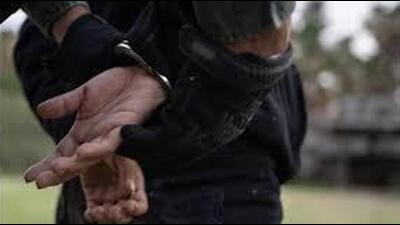 The police arrested the drug peddler during a special checking drive. (HT File)