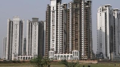National Real Estate Development Council on Monday pressed for a hike in deduction on housing loan interest payment from ₹2 lakh to ₹5 lakh and accord infrastructure status to the housing sector in the forthcoming Budget. (Representational photo) (Parveen Kumar / HT Photo) National Real Estate Development Council on Monday pressed for a hike in deduction on housing loan interest payment from ₹2 lakh to ₹5 lakh and accord infrastructure status to the housing sector in the forthcoming Budget. (Representational photo) (Parveen Kumar / HT Photo)