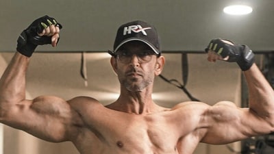 Hrithik Roshan motivated his fans with his greek-godlike sculpted physique. (Instagram) Hrithik Roshan motivated his fans with his greek-godlike sculpted physique. (Instagram)