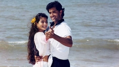 Hrithik Roshan and Ameesha Patel's still from Kaho Naa...Pyaar Hai. Hrithik Roshan and Ameesha Patel's still from Kaho Naa...Pyaar Hai.