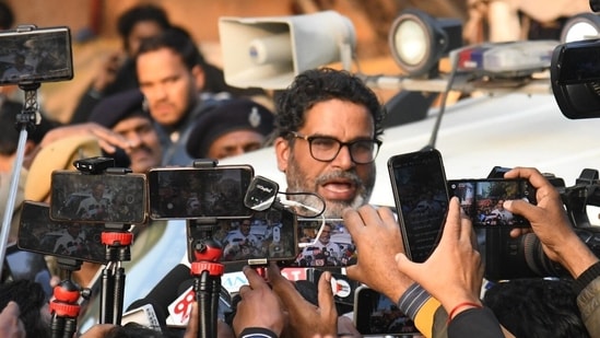 Speaking to reporters, Kishor said that he was sent to jail after he refused to sign the conditions of his bail bond.&nbsp;(Santosh Kumar)