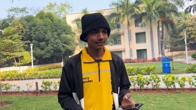 The delivery partner for Blinkit at the ISB campus in Hyderabad. (X/@itspsneha) The delivery partner for Blinkit at the ISB campus in Hyderabad. (X/@itspsneha)