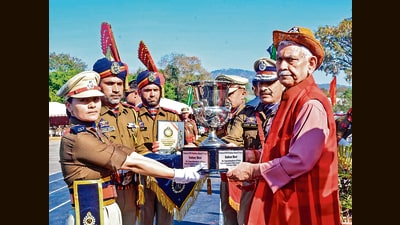 J&K lieutenant governor Manoj Sinha presenting an award during the passing-out of probationer DSPs at the Udhampur police academy on Tuesday. (ANI) J&K lieutenant governor Manoj Sinha presenting an award during the passing-out of probationer DSPs at the Udhampur police academy on Tuesday. (ANI)