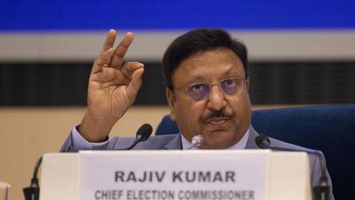 Rajiv Kumar, Chief Election Commissioner, during a press conference announced the dates for assembly elections to Delhi legislative assembly, at Vigyan Bhawan, on Tuesday. (RAJ K RAJ /HT)