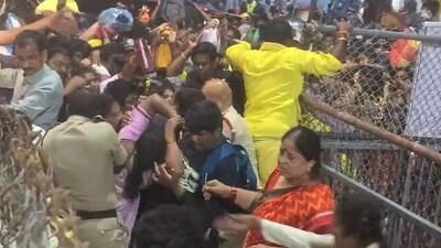 A stampede occurred at Vishnu Nivasam during the distribution of Tirumala Srivari Vaikuntha Dwara Darshan tokens, in Tirupati on Wednesday. (ANI) A stampede occurred at Vishnu Nivasam during the distribution of Tirumala Srivari Vaikuntha Dwara Darshan tokens, in Tirupati on Wednesday. (ANI)