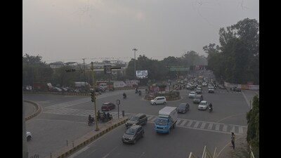 Hapur Chungi junction in Ghaziabad. The funds for the project were provided under the state smart city mission. (Sakib Ali /HT Photo) Hapur Chungi junction in Ghaziabad. The funds for the project were provided under the state smart city mission. (Sakib Ali /HT Photo)