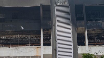 Mumbai, India - Jan. 7, 2025: A fire broken out at Sky Pan Building, Andheri (W) in Mumbai, India, on Tuesday, January 7, 2025. (Photo by Satish Bate/ Hindustan Times) (Hindustan Times)
