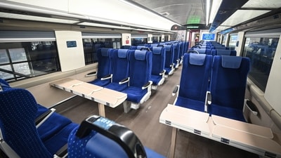 A view inside the newly manufactured Vande Bharat Express with new features specially designed for operation in mountainous and ultra-cold areas at Shakurbasti in New Delhi. (Sanchit Khanna/Hindustan Times) A view inside the newly manufactured Vande Bharat Express with new features specially designed for operation in mountainous and ultra-cold areas at Shakurbasti in New Delhi. (Sanchit Khanna/Hindustan Times)