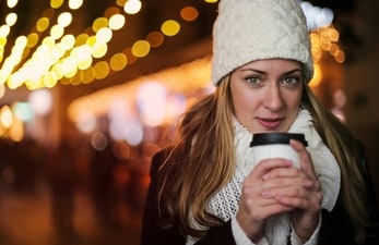 The ultimate guide to the best neck warmers for women (Pexels) The ultimate guide to the best neck warmers for women (Pexels)