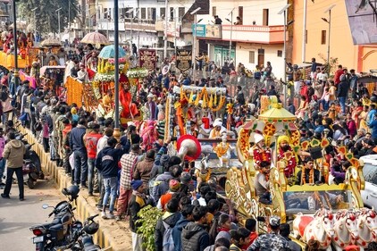 Mahants and sadhus of Digambar, Nirmohi, and Nirvani akharas take part in the 'Chavni Pravesh'. (PTI) Mahants and sadhus of Digambar, Nirmohi, and Nirvani akharas take part in the 'Chavni Pravesh'. (PTI)
