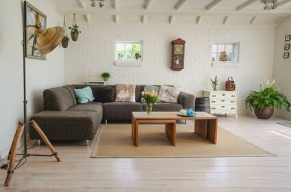 From tropical prints to natural textures, there are plenty of interior decor trends to try this season. (Pixabay ) From tropical prints to natural textures, there are plenty of interior decor trends to try this season. (Pixabay )