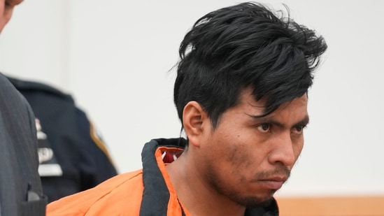 Guatemalan immigrant Sebastian Zapeta-Calil who set woman on fire on NYC subway train shocked to see video of attack (AP Photo/Seth Wenig) (AP)