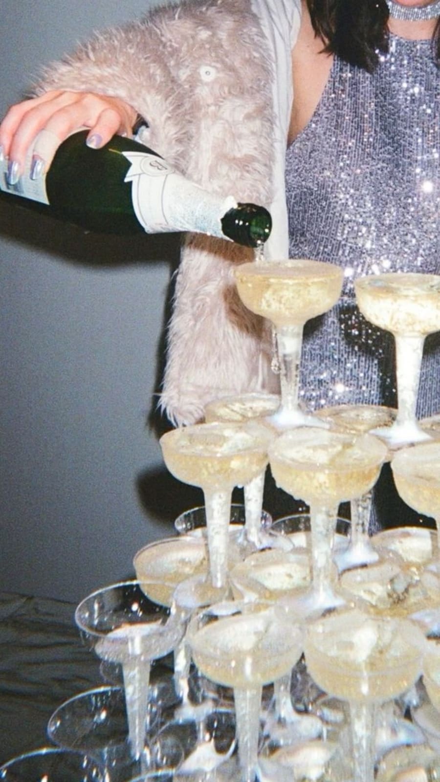 champagnefountain34