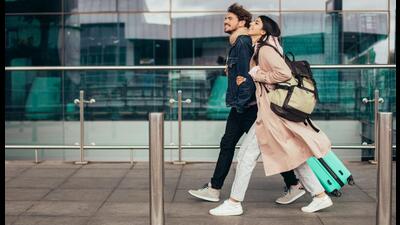 At airports, as with anywhere else, taking calls at full volume or talking loudly is just bad manners. (SHUTTERSTOCK) At airports, as with anywhere else, taking calls at full volume or talking loudly is just bad manners. (SHUTTERSTOCK)