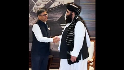 Dubai, Jan 08 (ANI): Foreign Secretary Vikram Misri greets Afghanistan Acting Foreign Minister Mawlawi Amir Khan Muttaqi, in Dubai on Wednesday. (ANI Photo) (VikramMisri-X) Dubai, Jan 08 (ANI): Foreign Secretary Vikram Misri greets Afghanistan Acting Foreign Minister Mawlawi Amir Khan Muttaqi, in Dubai on Wednesday. (ANI Photo) (VikramMisri-X)
