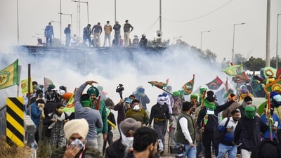 Farmers, under the banner of SKM (Non-Political) and Kisan Mazdoor Morcha, have been protesting at the Shambhu and Khanauri border points between Punjab and Haryana since February 13, after their march to Delhi was blocked by security forces. (PTI) (HT_PRINT) Farmers, under the banner of SKM (Non-Political) and Kisan Mazdoor Morcha, have been protesting at the Shambhu and Khanauri border points between Punjab and Haryana since February 13, after their march to Delhi was blocked by security forces. (PTI) (HT_PRINT)
