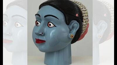 G Ravinder Reddy’s works represent power, femininity and South Indian identity. (PHOTO COURTESY SAMYUKTA MADHU) G Ravinder Reddy’s works represent power, femininity and South Indian identity. (PHOTO COURTESY SAMYUKTA MADHU)