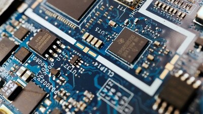 Semiconductor chips are seen on a circuit board of a computer in this illustration picture. REUTERS/Florence Lo/Illustration/File Photo (REUTERS)