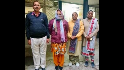 The accused in the custody of the Punjab Vigilance Bureau in Ludhiana on Thursday. (HT photo)