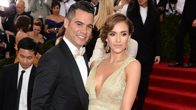 According to reports, Jessica Alba and Cash Warren are heading for divorce. According to reports, Jessica Alba and Cash Warren are heading for divorce.