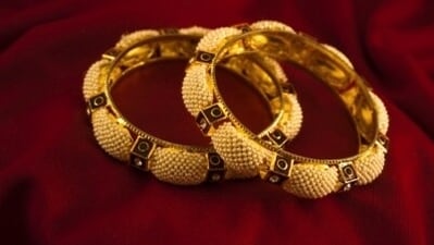 Things to remember about gold loan interest rates Things to remember about gold loan interest rates