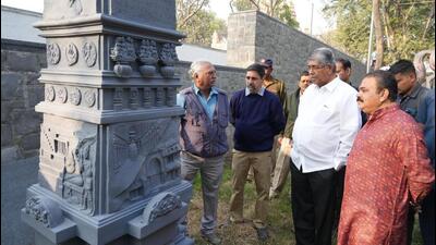Maharashtra cabinet minister Chandrakant Patil (second from right) on Friday said that defence minister Rajnath Singh is likely to inaugurate the Shreemant Bajirao Peshwa and Nanasaheb Memorial works on Parvati hill. (HT)