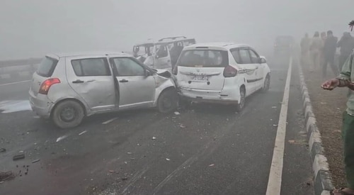 Two persons were injured after several vehicles collided on the Delhi-Lucknow highway in Uttar Pradesh's Hapur. (HT Photo) Two persons were injured after several vehicles collided on the Delhi-Lucknow highway in Uttar Pradesh's Hapur. (HT Photo)