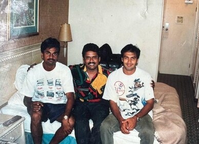 Mahalingam Venkatesan (C) with former India cricketers Javagal Srinath (L) and Robin Singh (R) in the early 1990s (Mahalingam Venkatesan/HT) Mahalingam Venkatesan (C) with former India cricketers Javagal Srinath (L) and Robin Singh (R) in the early 1990s (Mahalingam Venkatesan/HT)