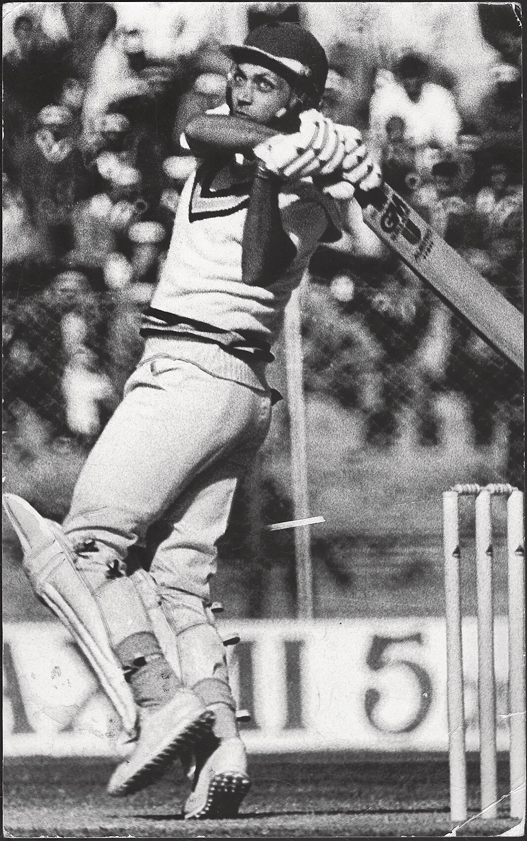 During a 1988 Test match against Australia, in New Delhi. (HT Archives) During a 1988 Test match against Australia, in New Delhi. (HT Archives)