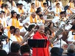 Pandit Ronu Majumdar with 546 musicians in Gwalior