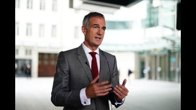 Science Secretary Peter Kyle said Britain could be an AI ‘sweet spot’ (Jordan Pettitt/PA) Science Secretary Peter Kyle said Britain could be an AI ‘sweet spot’ (Jordan Pettitt/PA)