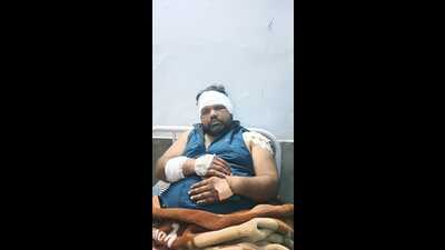 According to police, Harpal Singh, 39, of Khushi Ram Colony, Kurali, was going to Fatehgarh Sahib in his Mahindra tempo (PB65-BH-5303) to cater a private function when the spat over honking unfolded. (HT) According to police, Harpal Singh, 39, of Khushi Ram Colony, Kurali, was going to Fatehgarh Sahib in his Mahindra tempo (PB65-BH-5303) to cater a private function when the spat over honking unfolded. (HT)