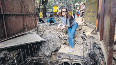 Mumbai, India - Jan. 11, 2025: Ishitta Arun Indian actress and writer pose for the phots with digging road at Khar road no 3 in Mumbai, India, on Saturday, January 11, 2025. (Photo by Satish Bate/ Hindustan Times) (Hindustan Times)