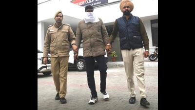 The accused was booked under Sections 204 (personating a public servant) and 205 (wearing garb or carrying a token used by a public servant with fraudulent intent) of the Bharatiya Nyaya Sanhita (BNS). (HT)