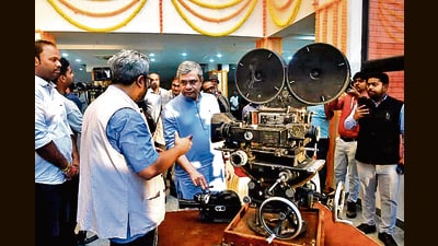 Union Minister for Electronics and Information Technology Ashwini Vaishnaw also visited the Film and Television Institute of India and inaugurated an auditorium. (HT PHOTO)