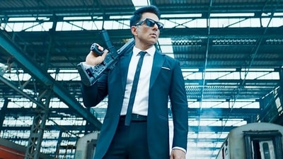 Fateh box office collection day 1: Sonu Sood's directorial debut opens at ₹2.45 crore. Fateh box office collection day 1: Sonu Sood's directorial debut opens at ₹2.45 crore.