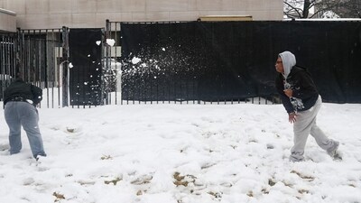 11. In contrast, residents across southern US got a rare chance to enjoy snow. The snowstorm that crossed much of Texas, Oklahoma, Louisiana, Mississippi, Alabama and Georgia was expected to arrive Friday night in Richmond, Virginia. In pic: Atlanta residents throw snowballs at each other following a snowstorm on January 10, 2025 in Atlanta, Georgia. (Getty Images via AFP) 11. In contrast, residents across southern US got a rare chance to enjoy snow. The snowstorm that crossed much of Texas, Oklahoma, Louisiana, Mississippi, Alabama and Georgia was expected to arrive Friday night in Richmond, Virginia. In pic: Atlanta residents throw snowballs at each other following a snowstorm on January 10, 2025 in Atlanta, Georgia. (Getty Images via AFP)