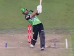 Glenn Maxwell hammers a 122m six in BBL Glenn Maxwell hammers a 122m six in BBL