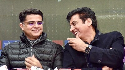 Congress leader Sachin Pilot and party Delhi president Devendra Yadav during a press conference to launch the proposed 'Yuva Udaan Yojana' ahead of the Delhi assembly elections at DPCC office in New Delhi on Sunday. (ANI) Congress leader Sachin Pilot and party Delhi president Devendra Yadav during a press conference to launch the proposed 'Yuva Udaan Yojana' ahead of the Delhi assembly elections at DPCC office in New Delhi on Sunday. (ANI)