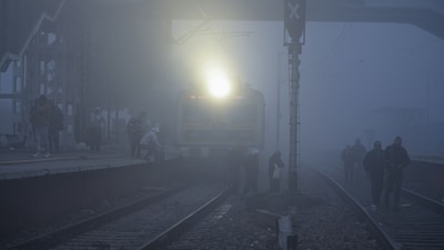 Passengers Train Moves on a cold winter morning at Tilak Marg station in New Delhi, India, on Friday, January 10, 2025. (RAJ K RAJ /HT PHOTO) Passengers Train Moves on a cold winter morning at Tilak Marg station in New Delhi, India, on Friday, January 10, 2025. (RAJ K RAJ /HT PHOTO)