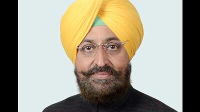 Punjab LoP Partap Bajwa, called for an investigation into the utilisation of grants released to panchayati raj institutions (PRIs) from 2022 to 2024, following allegations of ‘misappropriations’ amounting to  ₹1.8 crore. (HT File)