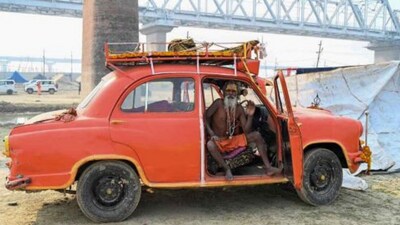 Ambassador Baba, originally from Indore, Madhya Pradesh, arrived at the Maha Kumbh on Sunday. (source: DD News) Ambassador Baba, originally from Indore, Madhya Pradesh, arrived at the Maha Kumbh on Sunday. (source: DD News)