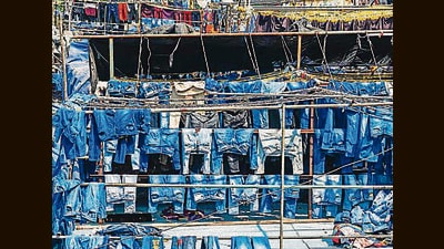 The disruptions in Bangladesh’s jeans industry have led to order cancellations and delayed deliveries, pushing Indian wholesale buyers to turn to Ballari. (Shutterstock) The disruptions in Bangladesh’s jeans industry have led to order cancellations and delayed deliveries, pushing Indian wholesale buyers to turn to Ballari. (Shutterstock)