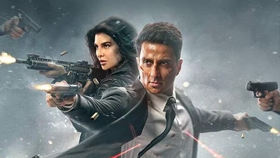 Fateh box office collection day 2: Jacqueline Fernandez and Sonu Sood's film sees a dip in numbers. Fateh box office collection day 2: Jacqueline Fernandez and Sonu Sood's film sees a dip in numbers.