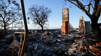 Most schools will reopen on Monday, with the exception of seven that remain in mandatory evacuation zones, said Alberto M. Carvalho, superintendent of Los Angeles Unified School District. (REUTERS)