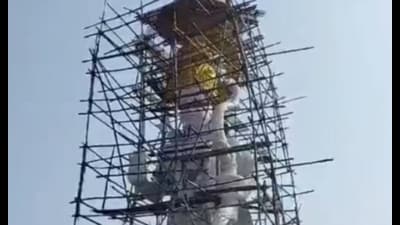 The statue, coming up at the Ramleela ground at Ram Bagh Dham, features Lord Ram carrying a bow in one hand and blessing devotees with the other hand. (Sourced) The statue, coming up at the Ramleela ground at Ram Bagh Dham, features Lord Ram carrying a bow in one hand and blessing devotees with the other hand. (Sourced)