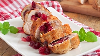 Why wait for Thanksgiving? Indulge in turkey with cranberry sauce tonight! (Image: U Kitchen by Ferns N Petals) Why wait for Thanksgiving? Indulge in turkey with cranberry sauce tonight! (Image: U Kitchen by Ferns N Petals)