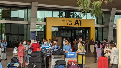 While the number of flights today is around 200 daily, we need a minimum of 400 to 500 flights daily from Pune Airport to cater to the demand, says official. (HT FILE) While the number of flights today is around 200 daily, we need a minimum of 400 to 500 flights daily from Pune Airport to cater to the demand, says official. (HT FILE)