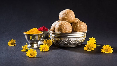 Makar Sankranti includes a variety of ladoos with their timeless goodness. (istockphoto) Makar Sankranti includes a variety of ladoos with their timeless goodness. (istockphoto)